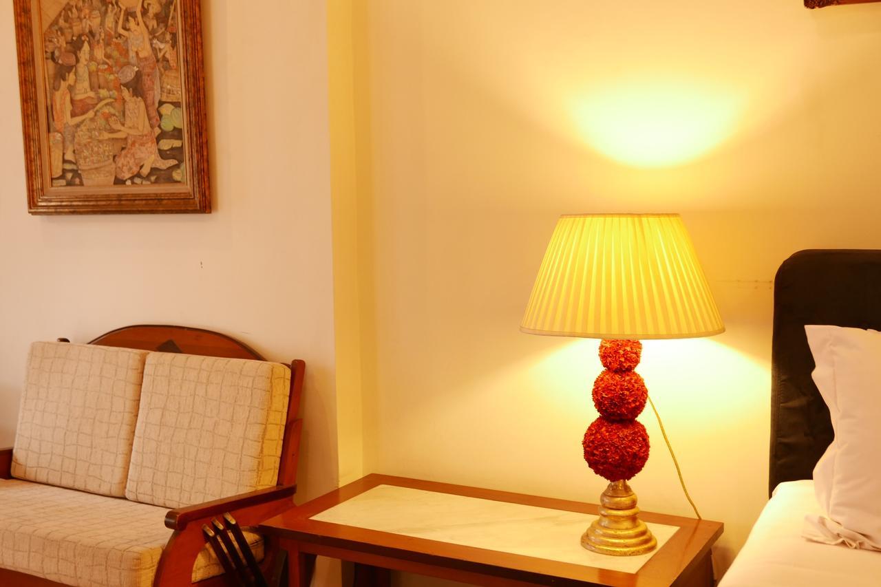 Ciwulan 36 Guest House Bandung Eksteriør bilde
