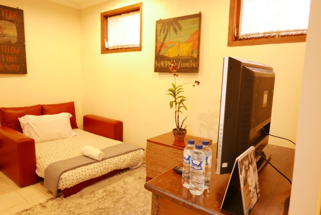 Ciwulan 36 Guest House Bandung Eksteriør bilde