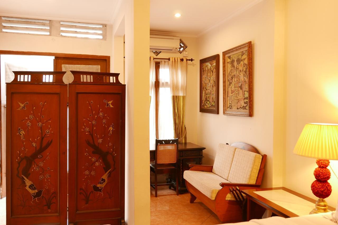 Ciwulan 36 Guest House Bandung Eksteriør bilde