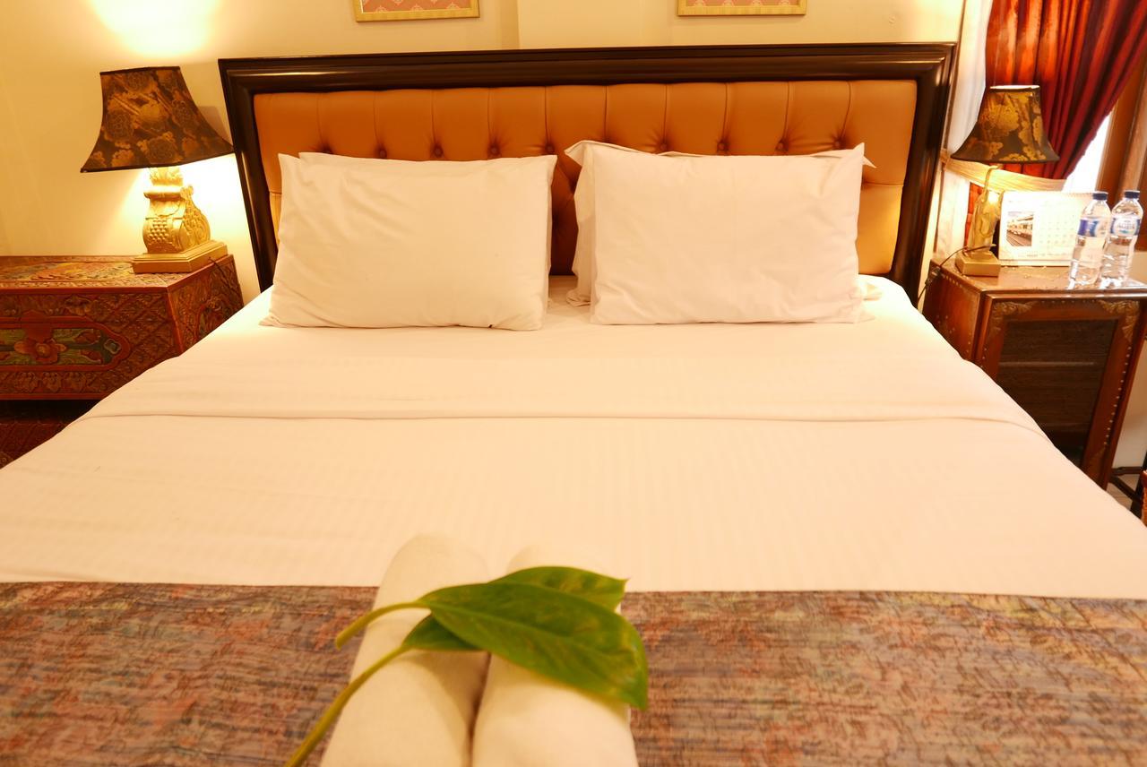 Ciwulan 36 Guest House Bandung Eksteriør bilde