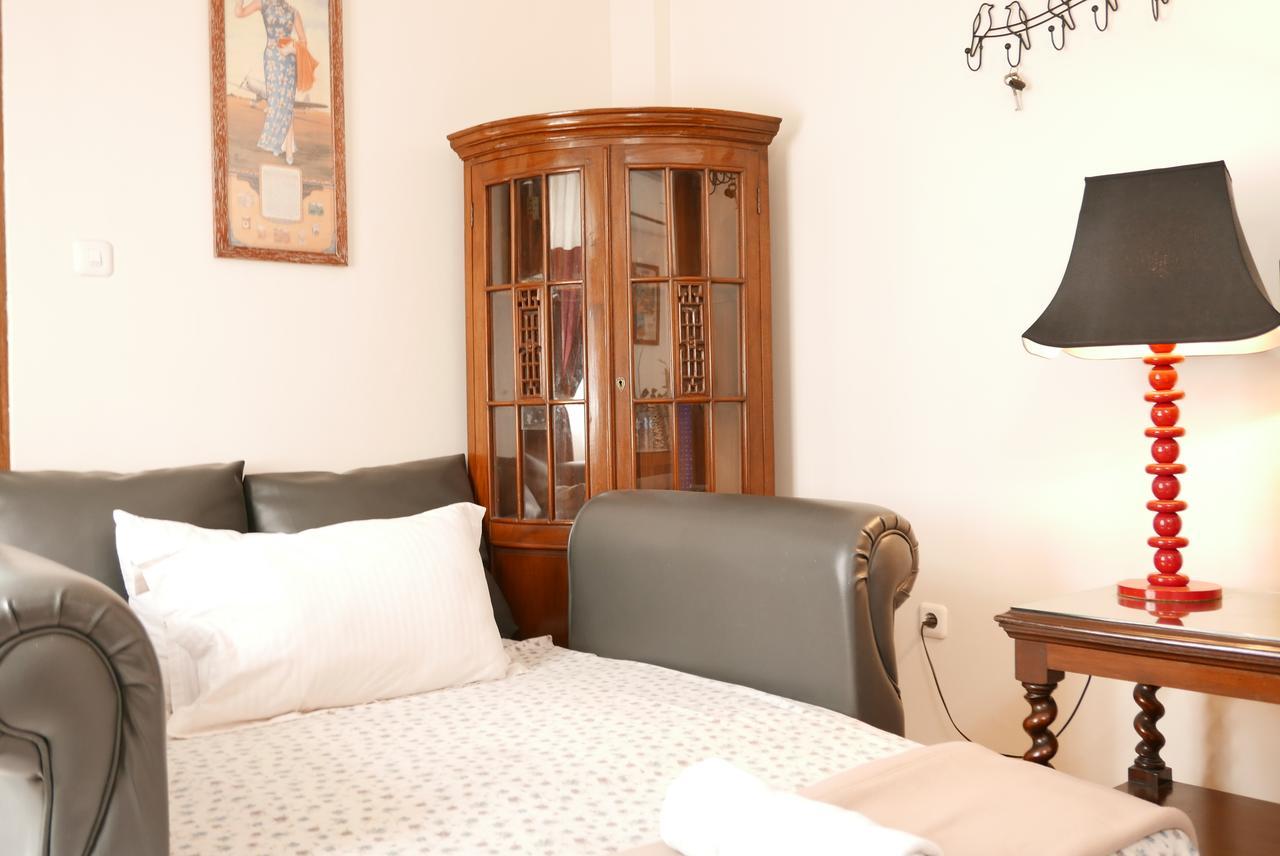 Ciwulan 36 Guest House Bandung Eksteriør bilde