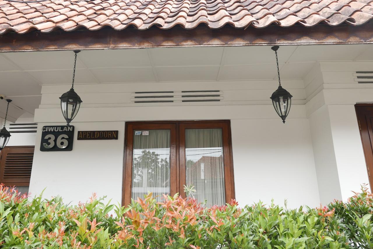 Ciwulan 36 Guest House Bandung Eksteriør bilde