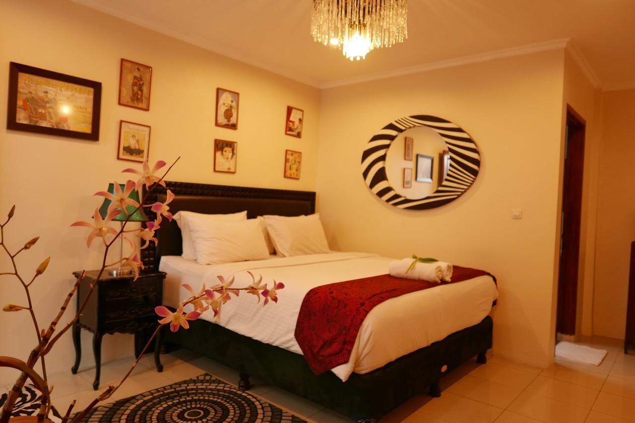 Ciwulan 36 Guest House Bandung Eksteriør bilde