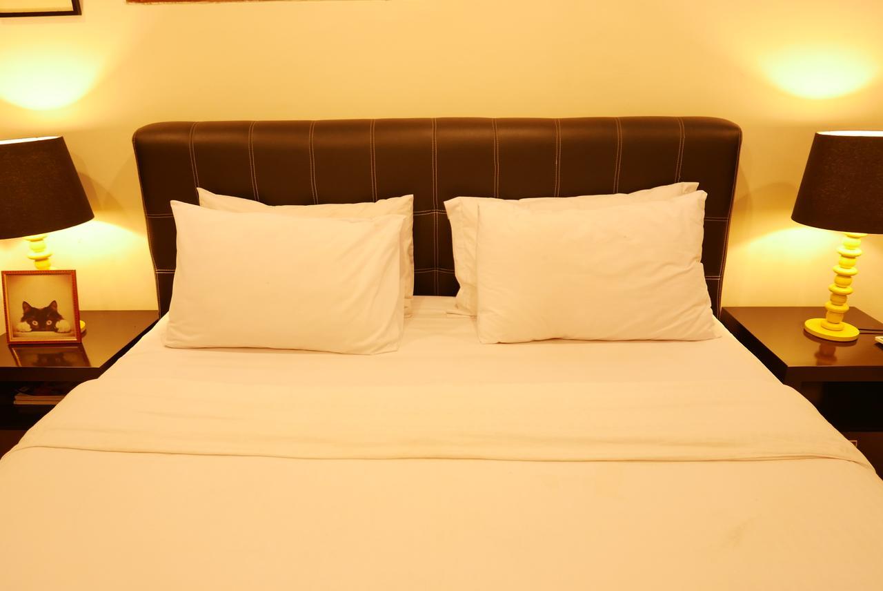 Ciwulan 36 Guest House Bandung Eksteriør bilde