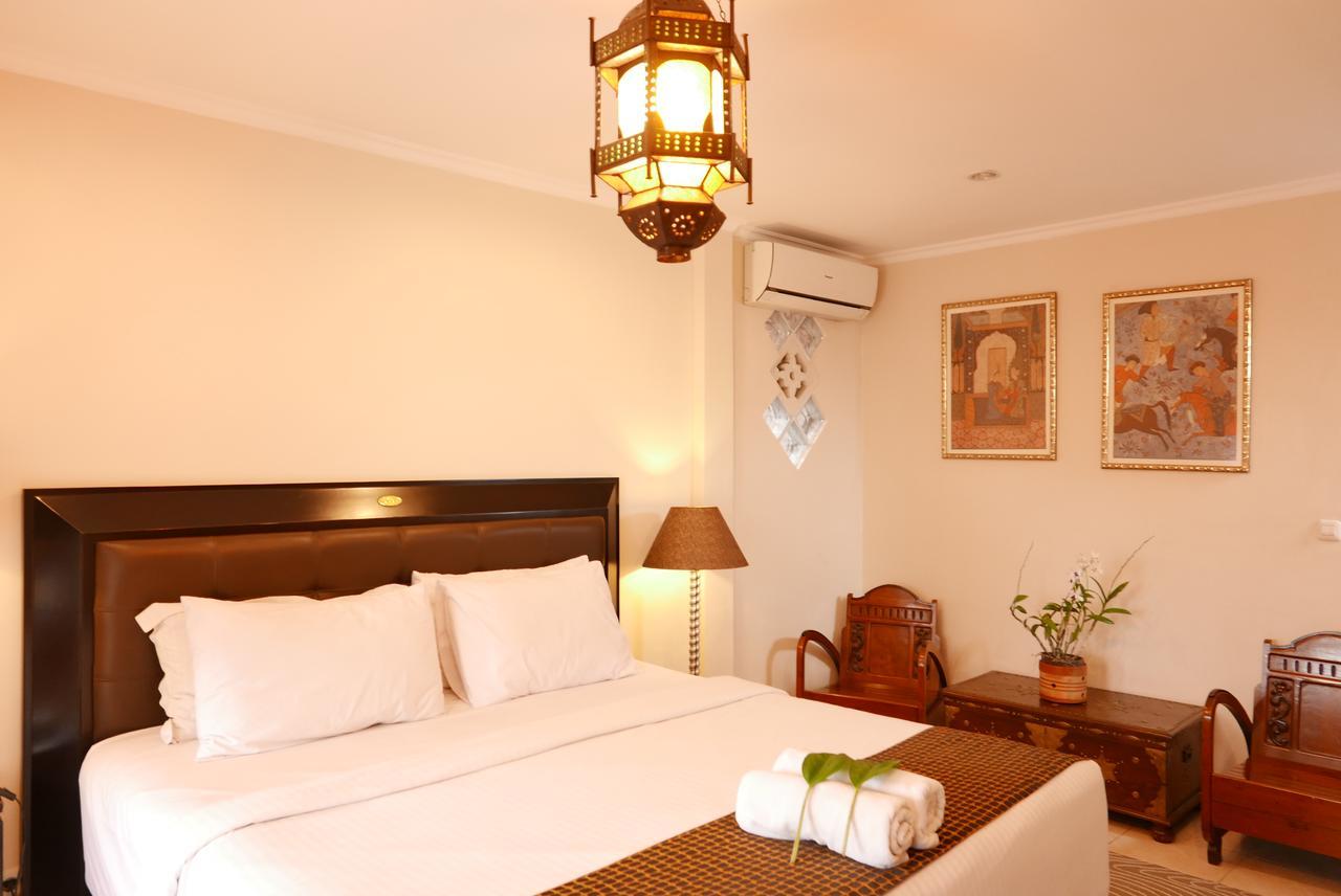 Ciwulan 36 Guest House Bandung Eksteriør bilde